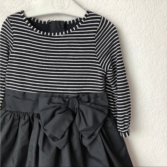 BUNDLE Toddler Girls Cardigan & Dress Set - Picture 3 of 5